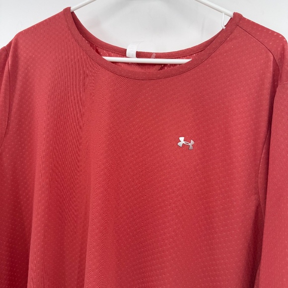 Under Armour Top Women 2X Pink Coral Loose Fit Heatgear Open Back Lightweight - Picture 3 of 11